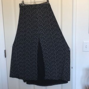 9 button skirt with slit